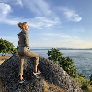 Meet your Posher, Sheri